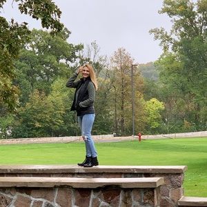 Meet your Posher, Keyanna